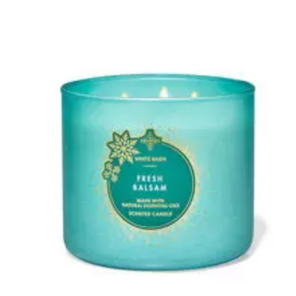 candle  body works candle new in box unopened